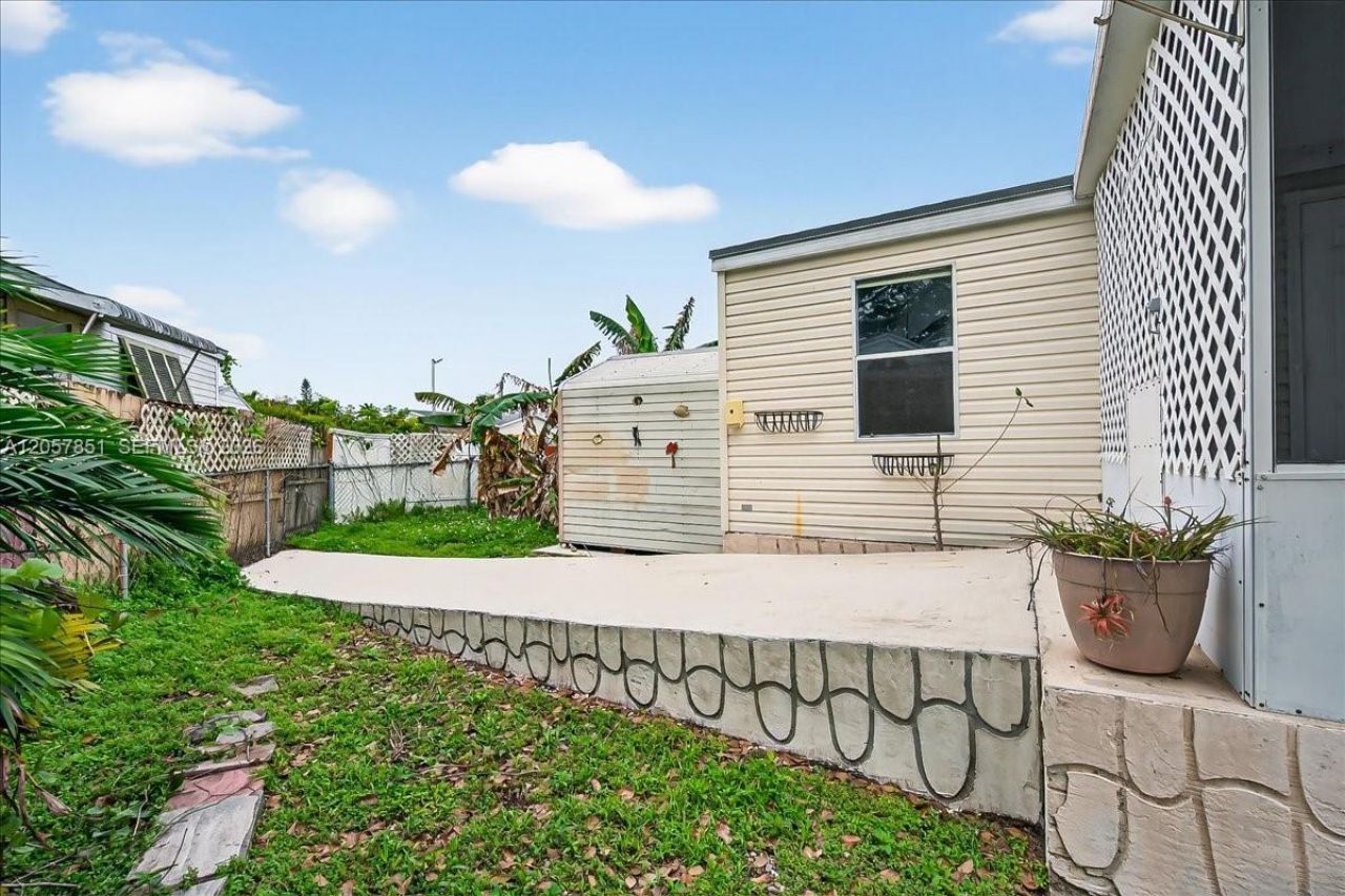 35250 SW 177th Ct, Unit 190, Homestead, FL 33034 Photo