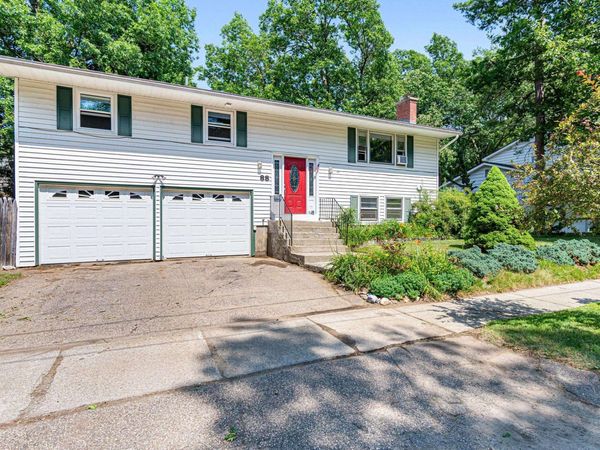 88 Pleasant Avenue, Burlington, VT 05408