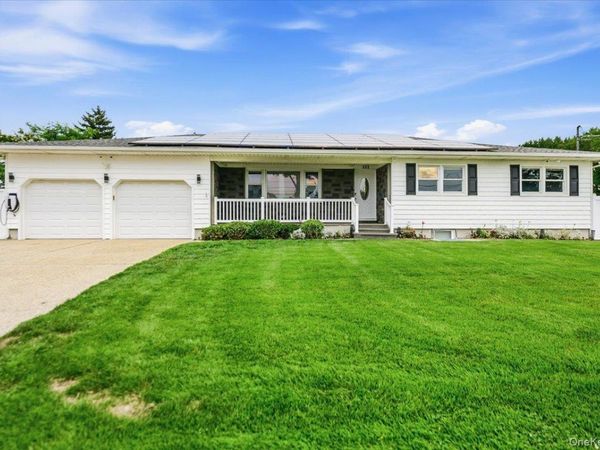 920 9th Street , West Babylon, NY 11704