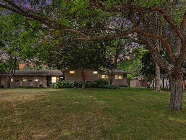507 Floral Drive, Belding, MI 48809