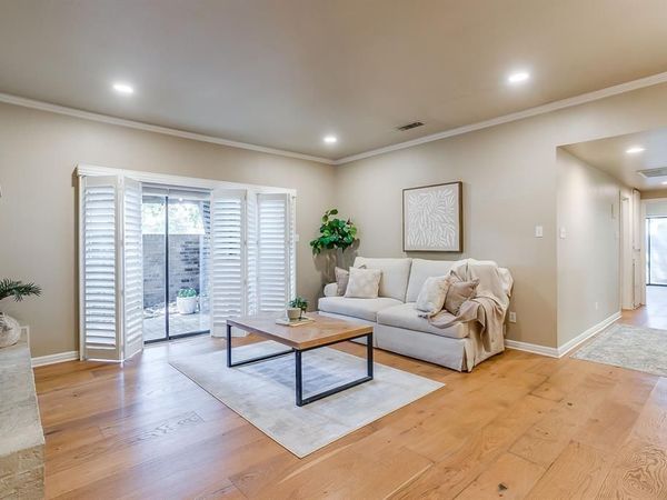 4414 Glenwood Court , Fort Worth, TX 76109