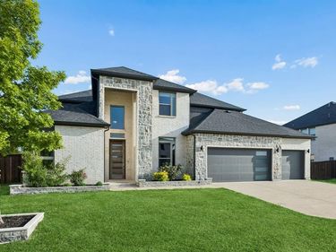 9667 Summit Hills Drive, Frisco, TX 75035