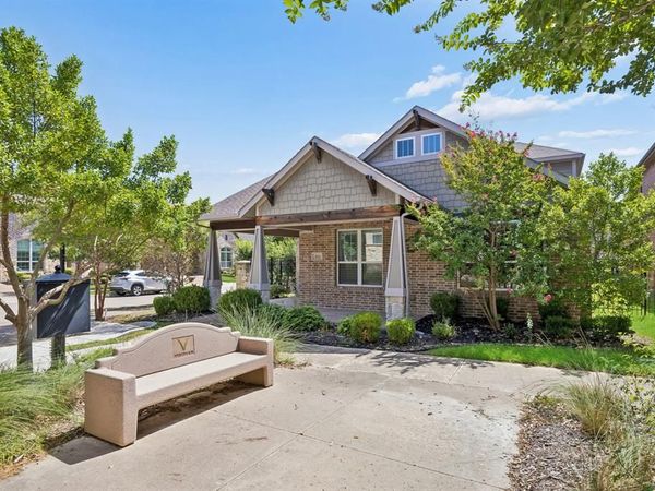 4016 Red Lynx Lane, Arlington, TX 76005