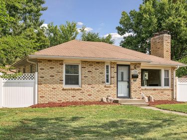 5340 46th Avenue N, Robbinsdale, MN 55422