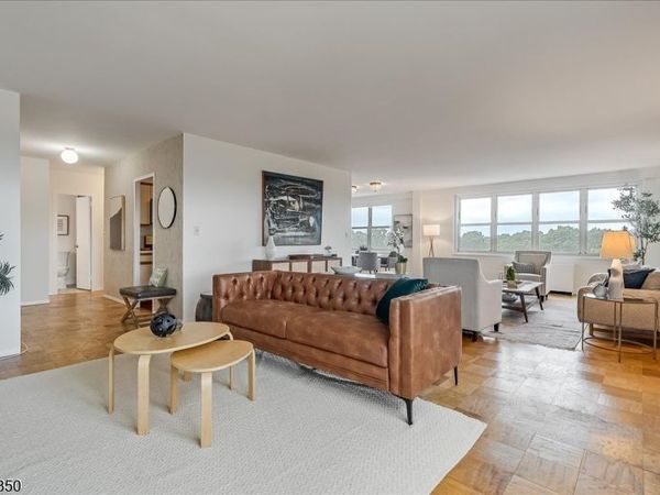 926 Bloomfield Ave, Glen Ridge, NJ 07028