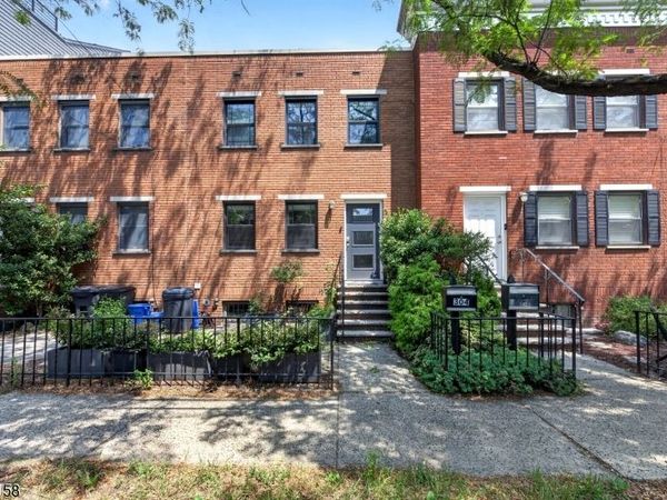 304 9Th St, Jersey, NJ 07302