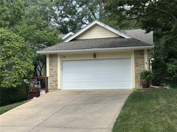 16 W 123rd Terrace, Kansas City, MO 64145