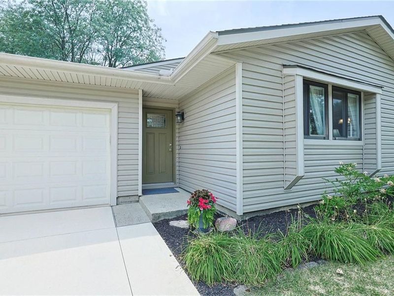 5932 Pine Glen Lane, Dayton, OH 45424 Photo 3