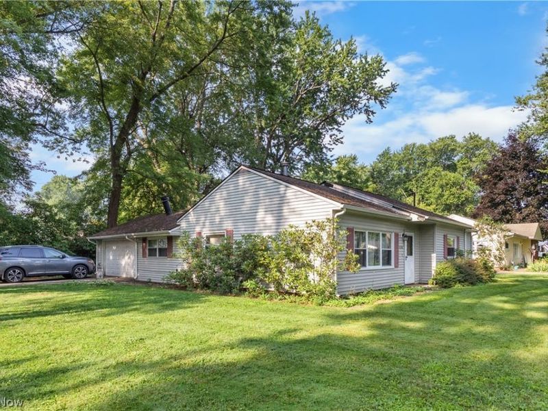 6240 Montrose Drive, Madison, OH 44057 Photo 4