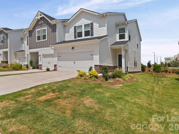 4080 County Down Avenue , Kannapolis, NC 28081