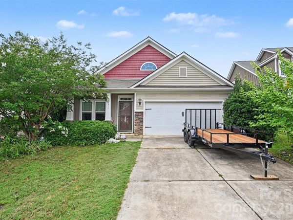 11017 Hat Creek Lane , Kannapolis, NC 28036
