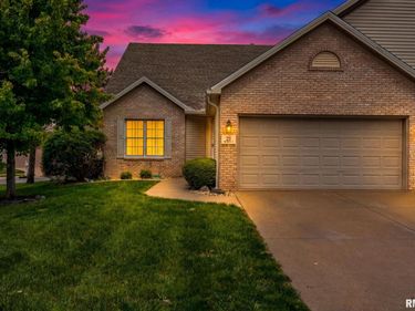 21 FOX CREEK Court, Morton, IL 61550