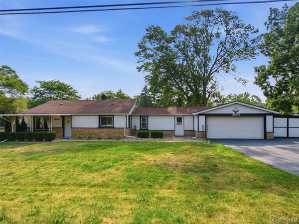 3093 Shaw Street, Burton, Mi 48529