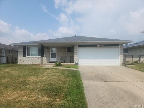 37729 Douglas Court , Sterling Heights, MI 48310