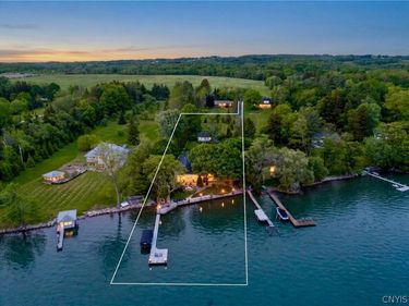 3193B E Lake Road, Skaneateles, NY 13152