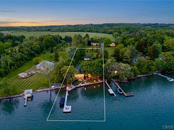 3193B E Lake Road, Skaneateles, NY 13152