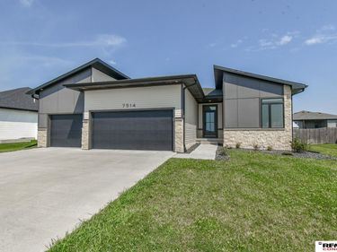 7514 Augustine Avenue, Lincoln, NE 68516