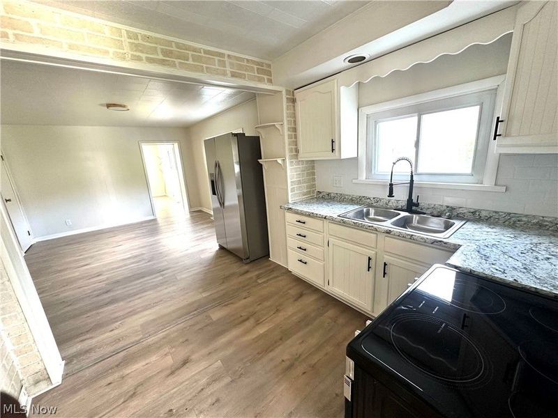 1055 Ambrose Avenue, East Liverpool, OH 43920 Photo 12