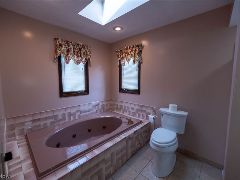 29451 Sayle Drive, Willoughby Hills, OH 44092 Photo 15