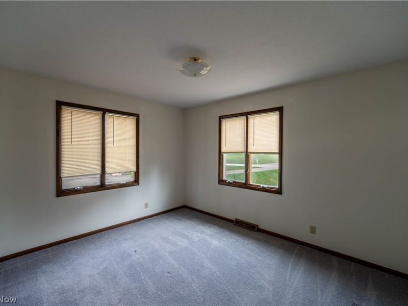 29451 Sayle Drive, Willoughby Hills, OH 44092 Photo 19