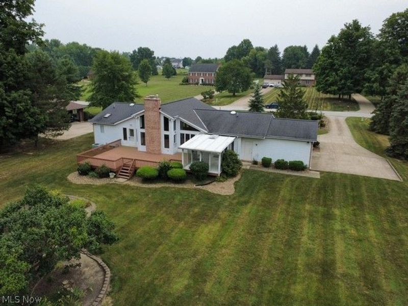29451 Sayle Drive, Willoughby Hills, OH 44092 Photo 2