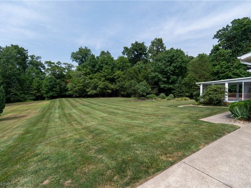 29451 Sayle Drive, Willoughby Hills, OH 44092 Photo 28