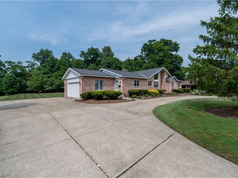 29451 Sayle Drive, Willoughby Hills, OH 44092 Photo 33