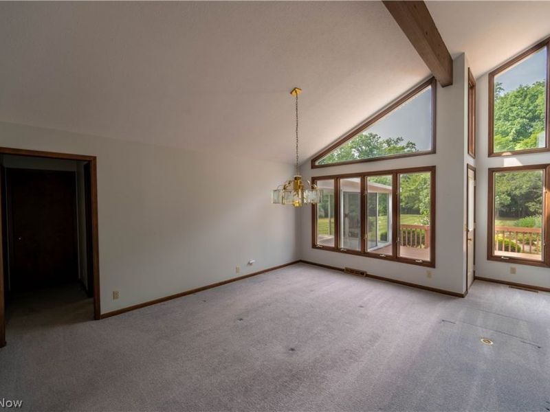 29451 Sayle Drive, Willoughby Hills, OH 44092 Photo 8