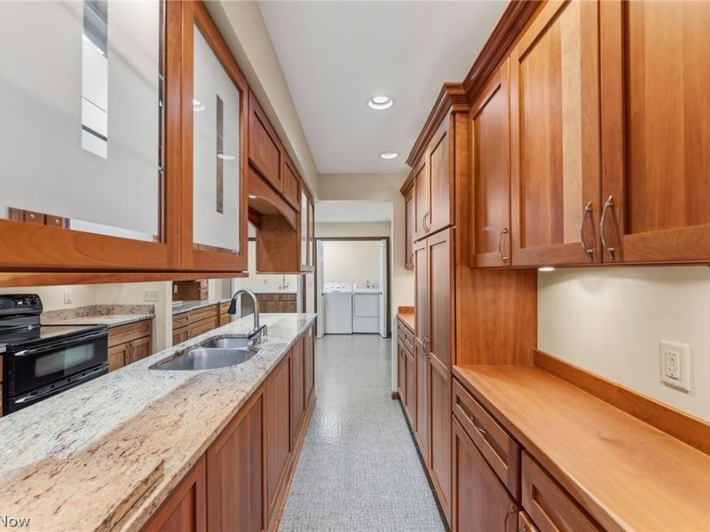 5741 Som Center Road, Unit 1, Solon, OH 44139 Photo 20