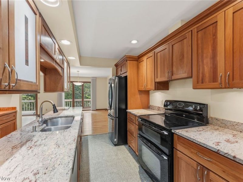 5741 Som Center Road, Unit 1, Solon, OH 44139 Photo 21
