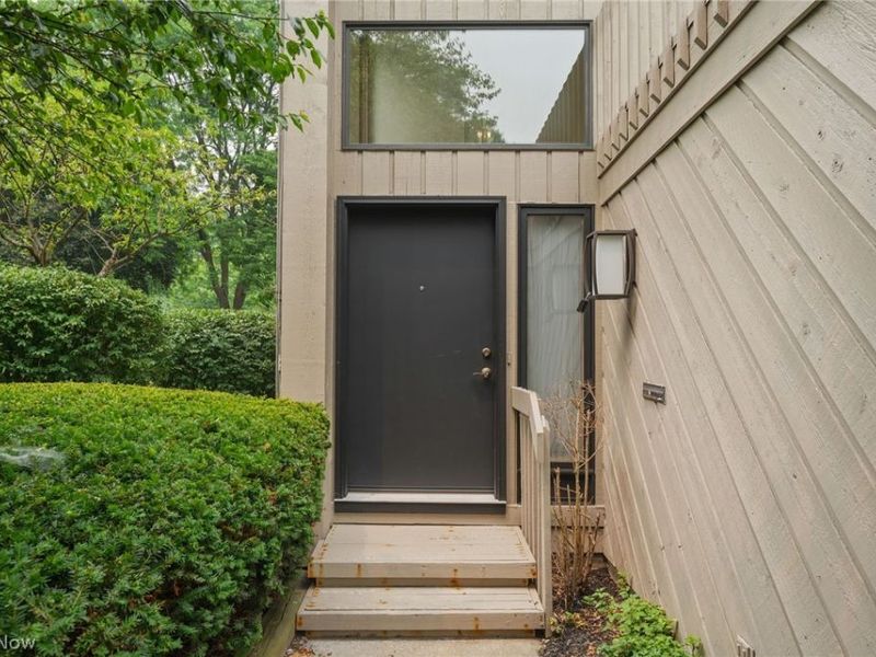 5741 Som Center Road, Unit 1, Solon, OH 44139 Photo 3