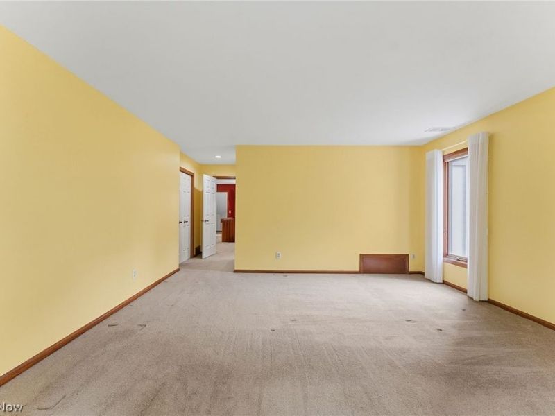 5741 Som Center Road, Unit 1, Solon, OH 44139 Photo 32