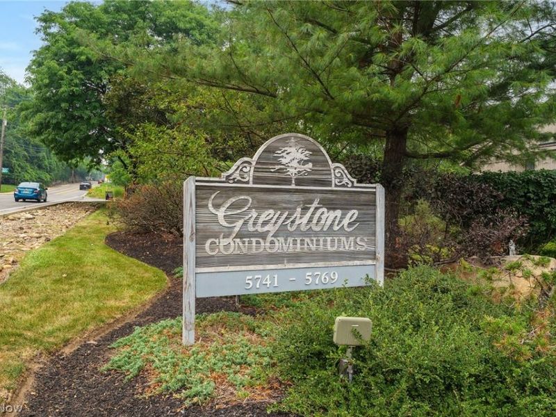 5741 Som Center Road, Unit 1, Solon, OH 44139 Photo 49