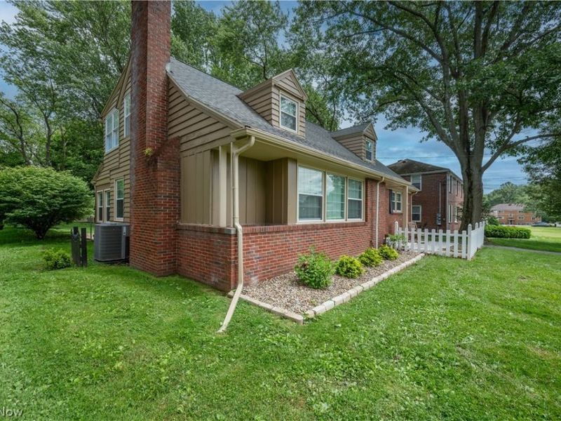 7217 Pennsylvania Avenue, Youngstown, OH 44514 Photo 3