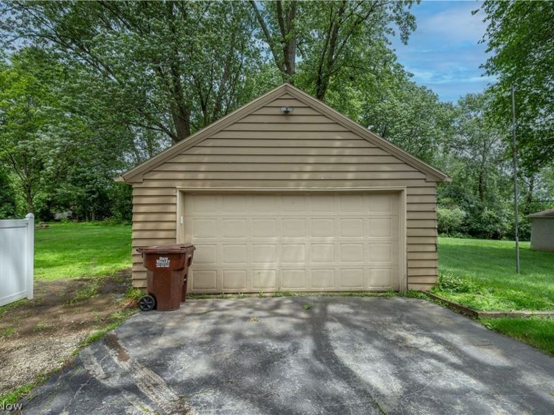 7217 Pennsylvania Avenue, Youngstown, OH 44514 Photo 5
