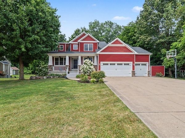 182 Woodhaven Drive, Battle Creek, MI 49015