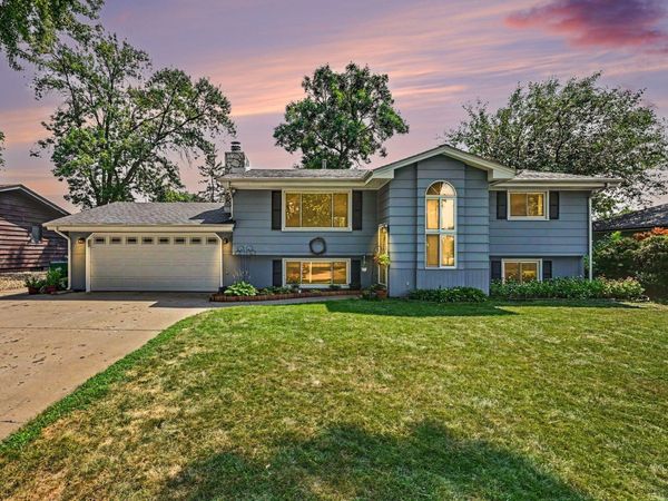 7351 Melody Drive NE, Fridley, MN 55432