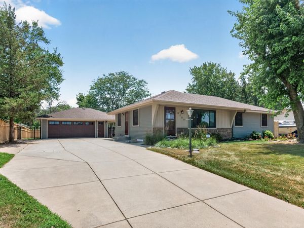 8207 Belden Boulevard S, Cottage Grove, MN 55016