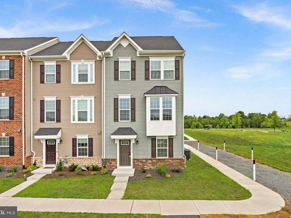 19443 SPOKAN SQUARE , LEESBURG, VA 20175
