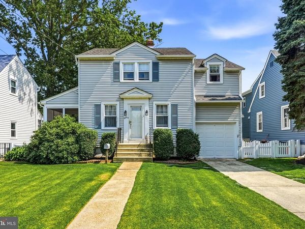 424 STRATFORD AVENUE, HADDON TOWNSHIP, NJ 08108