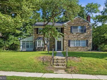 8327 TULPEHOCKEN AVENUE , ELKINS PARK, PA 19027