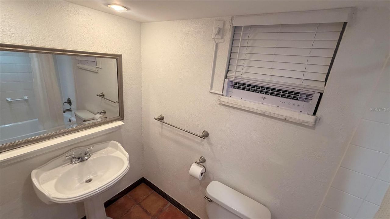 406 NW 68th Avenue, Unit 107, Plantation, FL 33317 Photo
