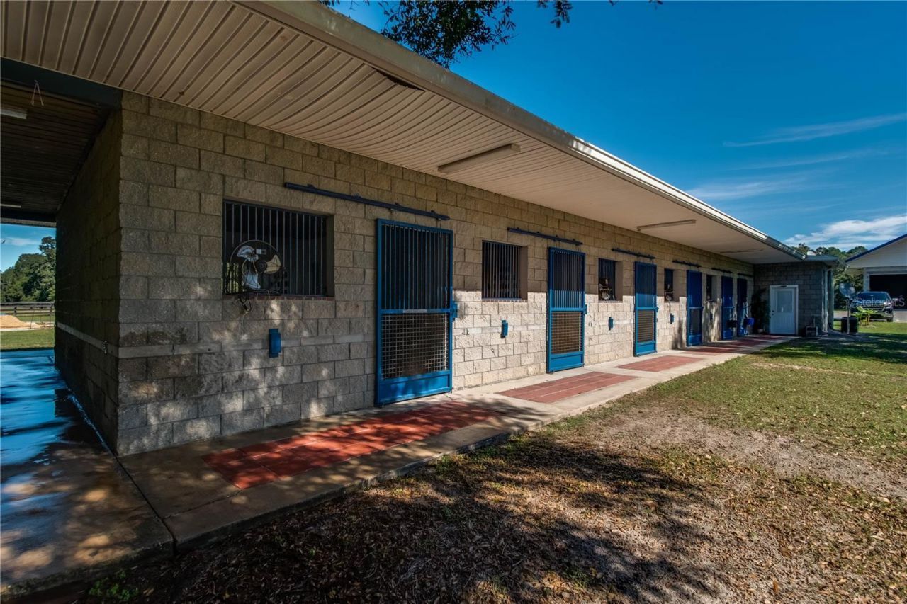 7787 NW 150th Avenue, Morriston, FL 32668 Photo