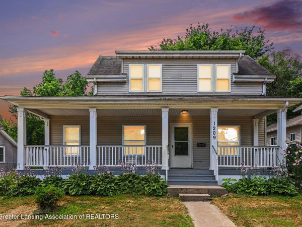 1209 W Ottawa Street, Lansing, MI 48915