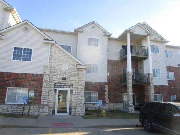 6255 Beechtree Drive , Unit 1204, West Des Moines, IA 50266