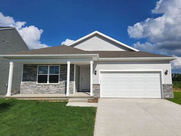 5145 168th Street , Urbandale, IA 50322