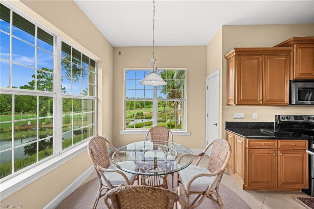 10391 Glastonbury Cir, Unit 202, Fort Myers, FL 33913 Photo