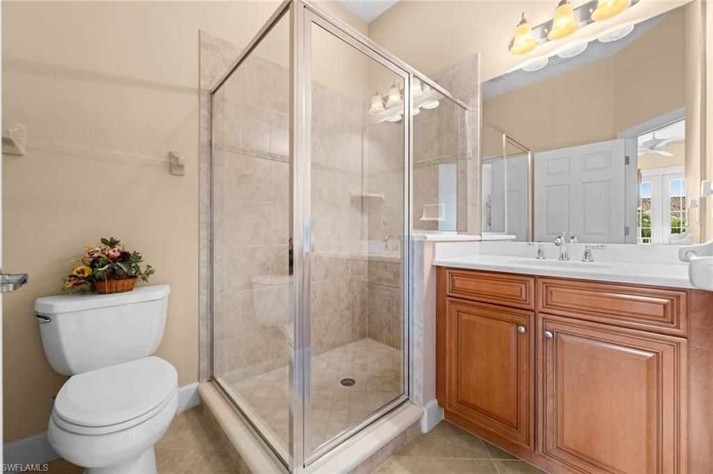 10391 Glastonbury Cir, Unit 202, Fort Myers, FL 33913 Photo