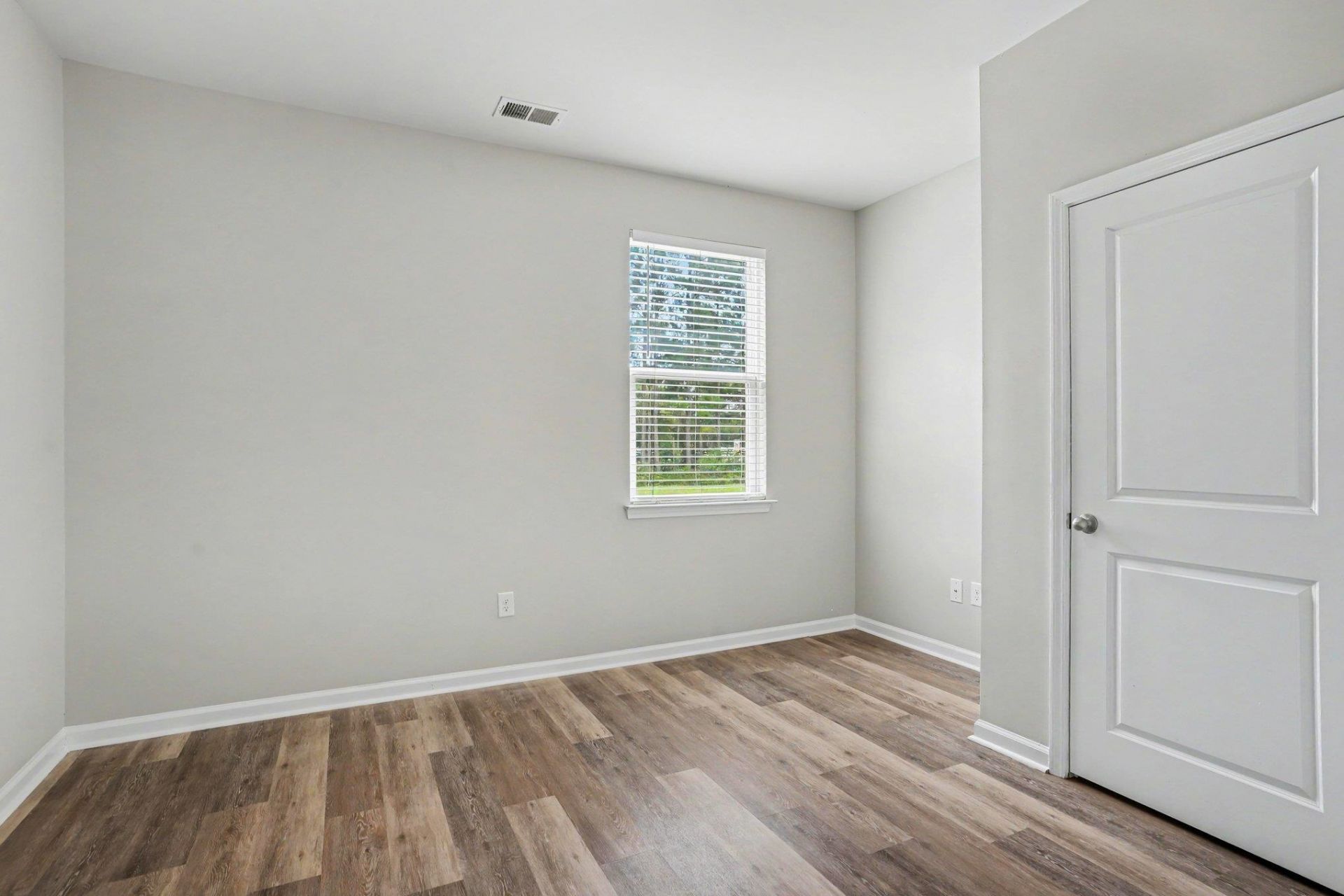 558 Hay Hill Ln.  Photo 15