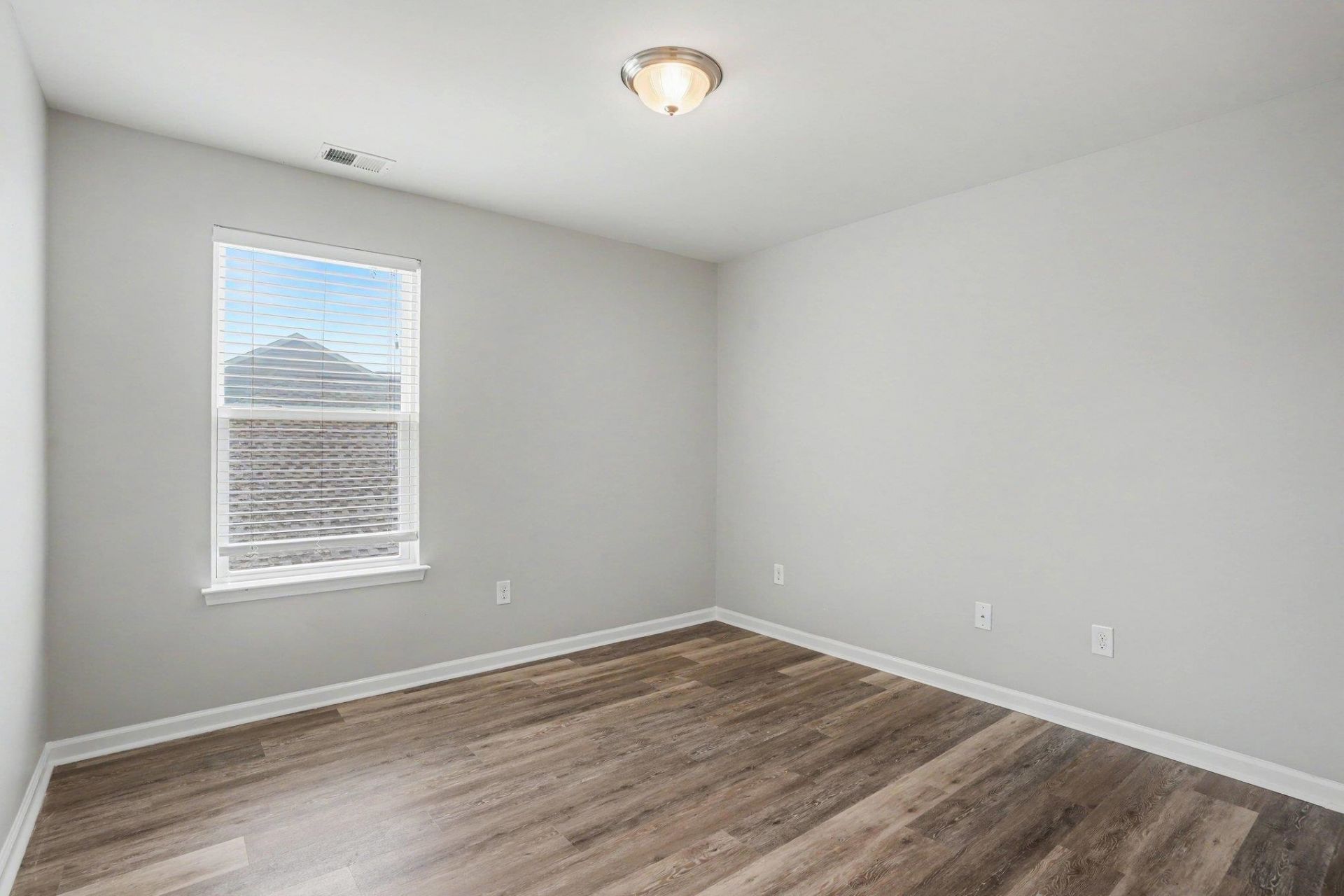 558 Hay Hill Ln.  Photo 24